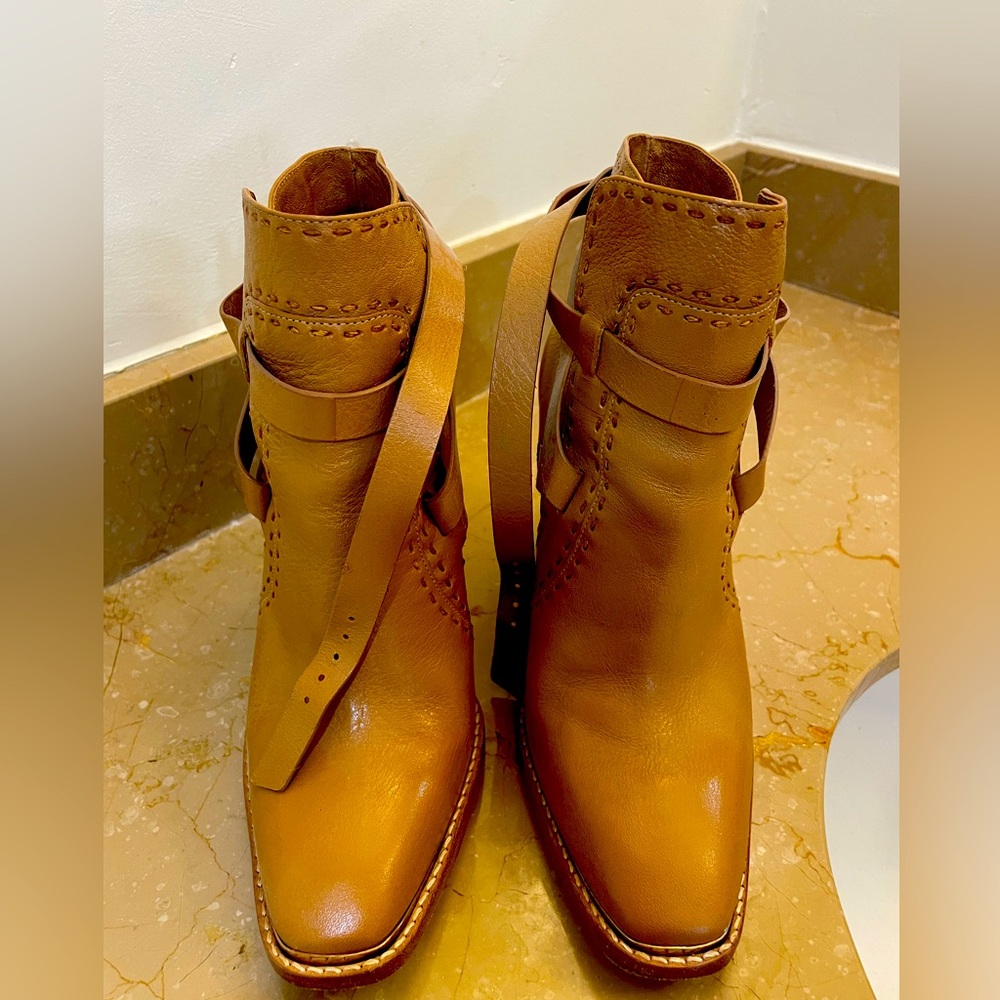 Tan Rachel Zoe ankle boot. Great condition.
